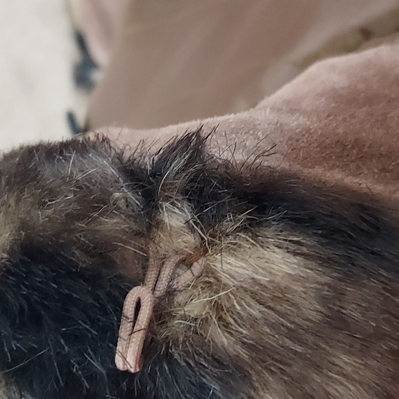 Brandon ThomasLeather Jacket With Animal Faux Fur Sz-M - Picture 8 of 8